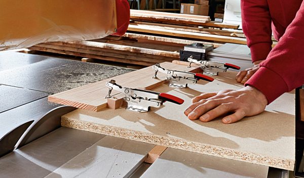 Bessey stega sa vodoravnim postoljem STC-HH70SB