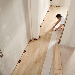 Bessey distancer AV2 - za polaganje parketa i laminata bez "kajli" (klinova)...