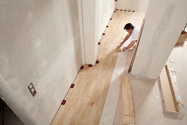 Bessey distancer AV2 - za polaganje parketa i laminata bez "kajli" (klinova)...