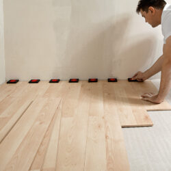 Bessey distancer AV2 - za polaganje parketa i laminata bez "kajli" (klinova)...