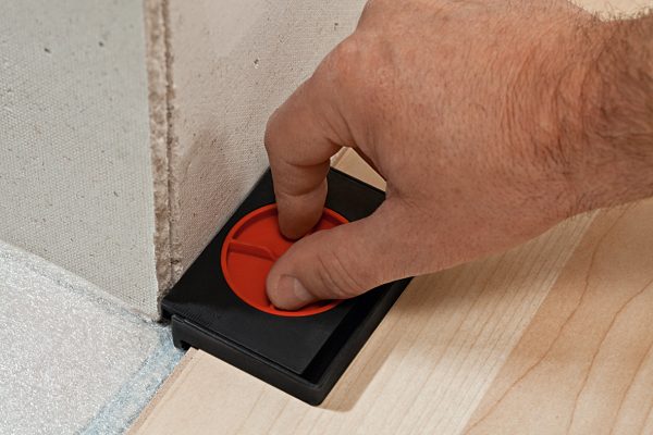 Bessey distancer AV2 - za polaganje parketa i laminata bez "kajli" (klinova)...