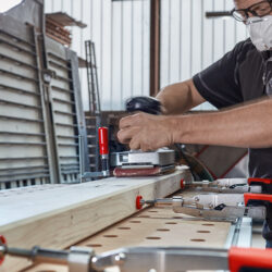 Bessey stega za vodoravno stezanje s postoljem STC-IHH25