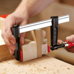 Bessey vijčana stega od lijevanog željeza TPN-BE 300/120