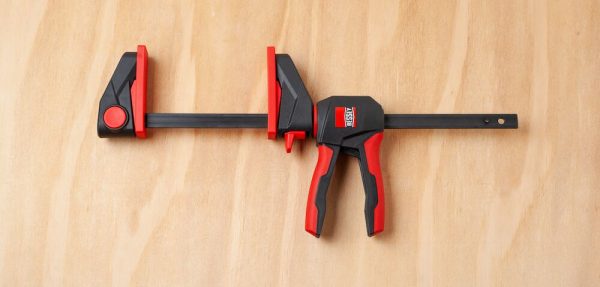 Bessey jednoručna stega s rotirajućom ručkom EZ360