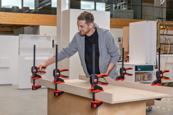 Bessey jednoručna stega s rotirajućom ručkom EZ360