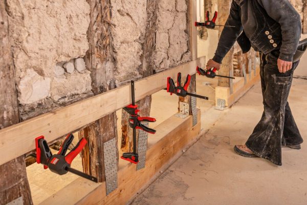 Bessey jednoručna stega s rotirajućom ručkom EZ360